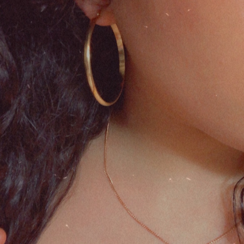 COPY - Silver médium Hoops - Picture 5 of 7